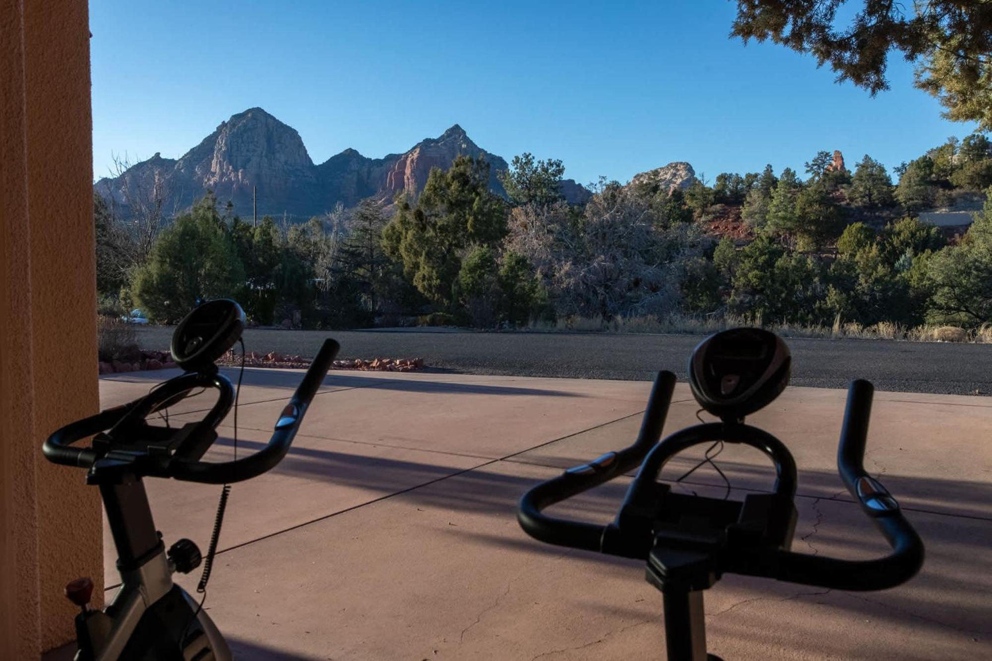 5 Bed 3 Bath Uptown Sedona-game Room-sauna-cold Plunge-jacuzzi-gym * Sedona