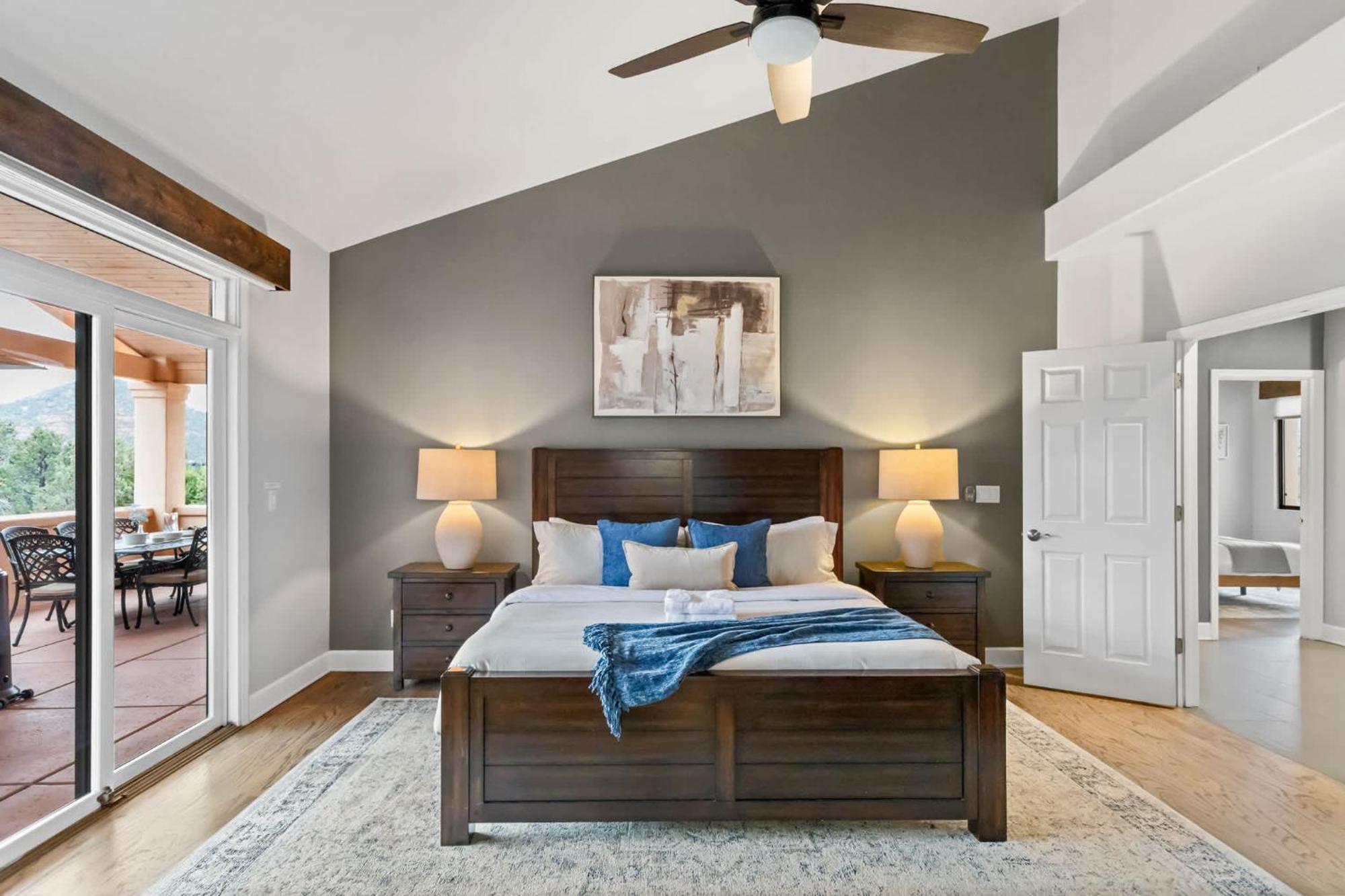 Holiday home 5 Bed 3 Bath Uptown Sedona-game Room-sauna-cold Plunge-jacuzzi-gym *