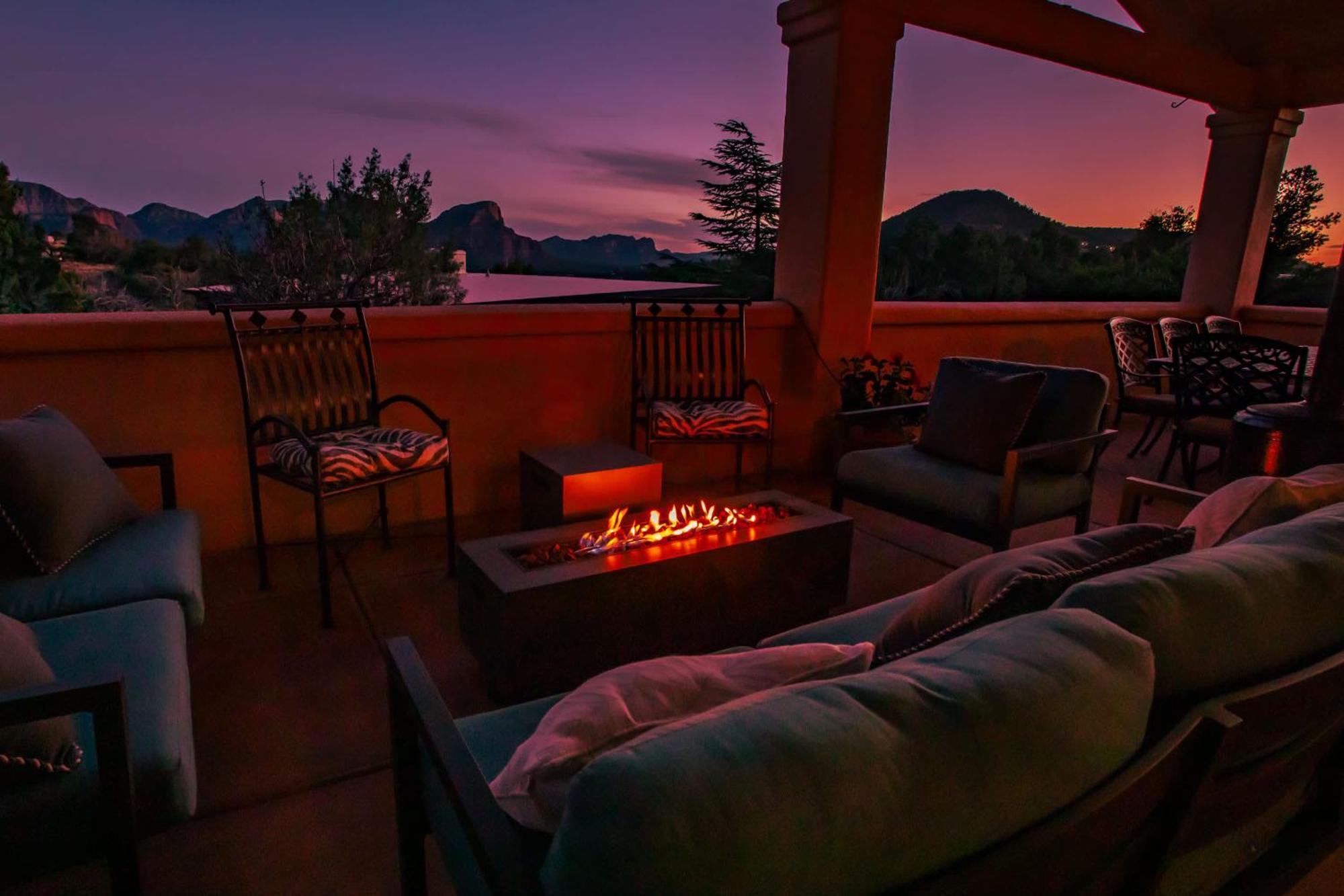 5 Bed 3 Bath Uptown Sedona-game Room-sauna-cold Plunge-jacuzzi-gym Sedona