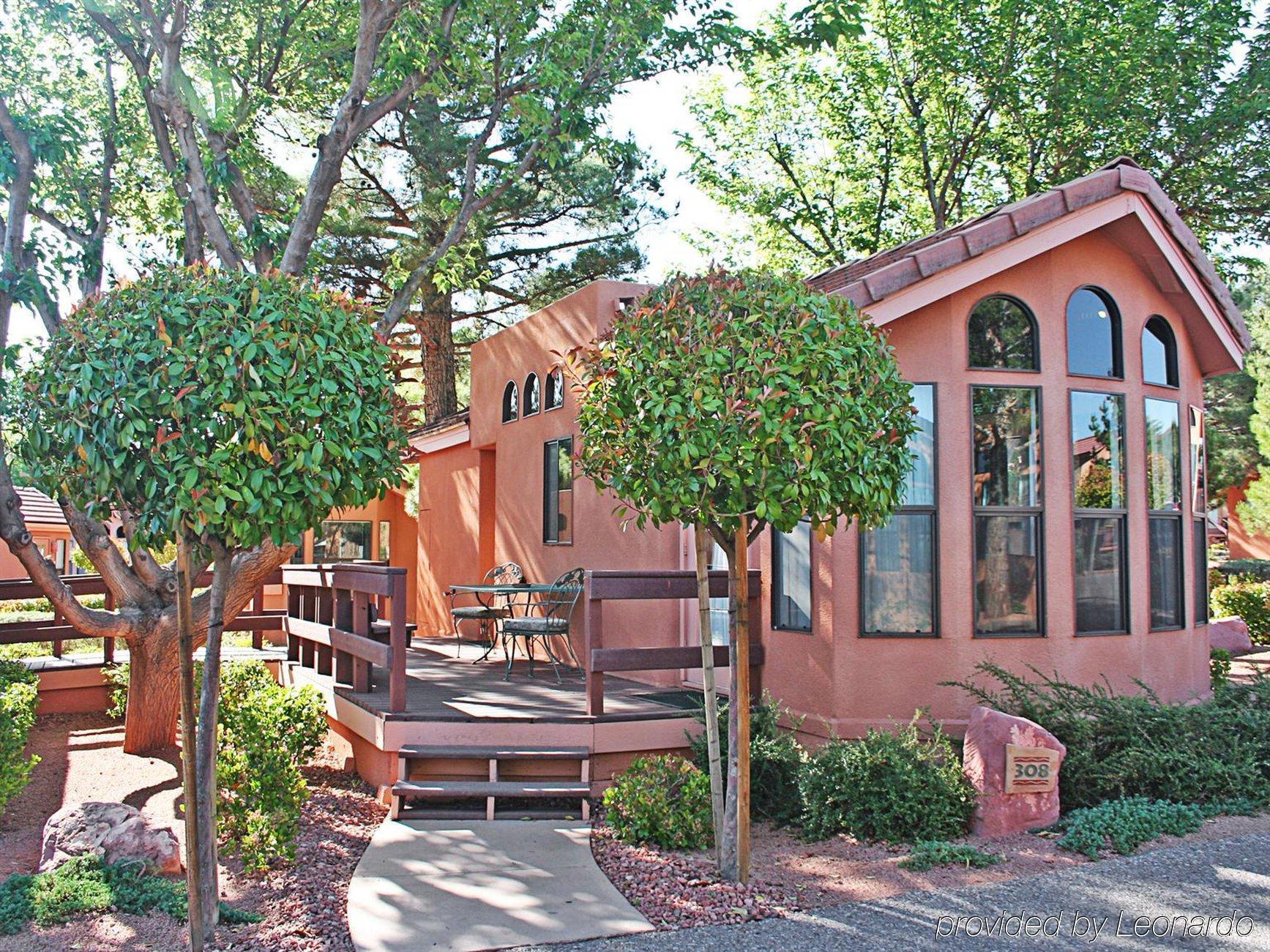 Pines Resort