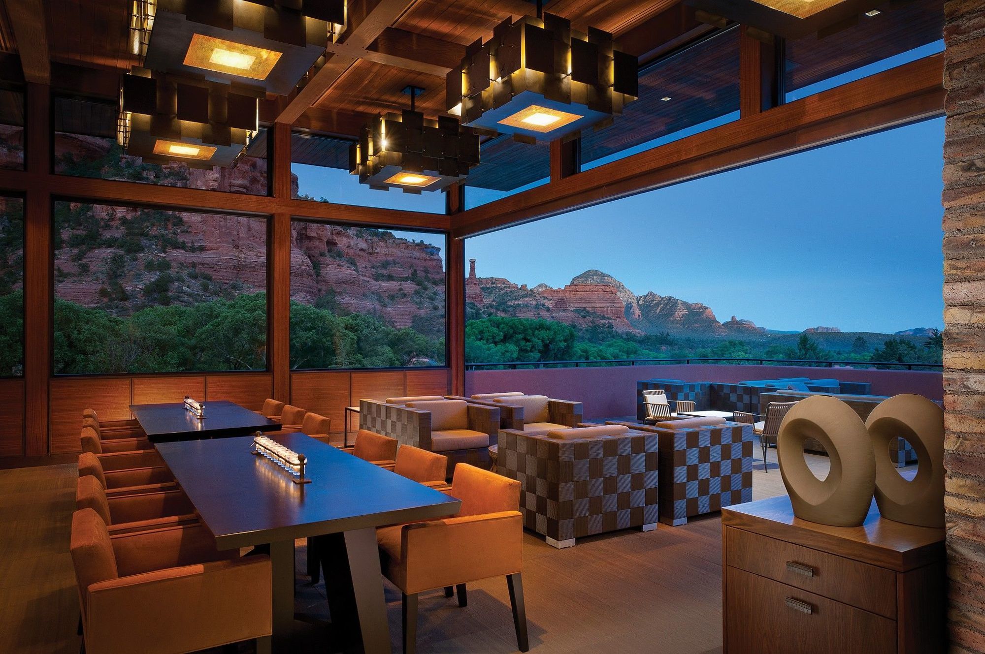 Hotel Enchantment 4*