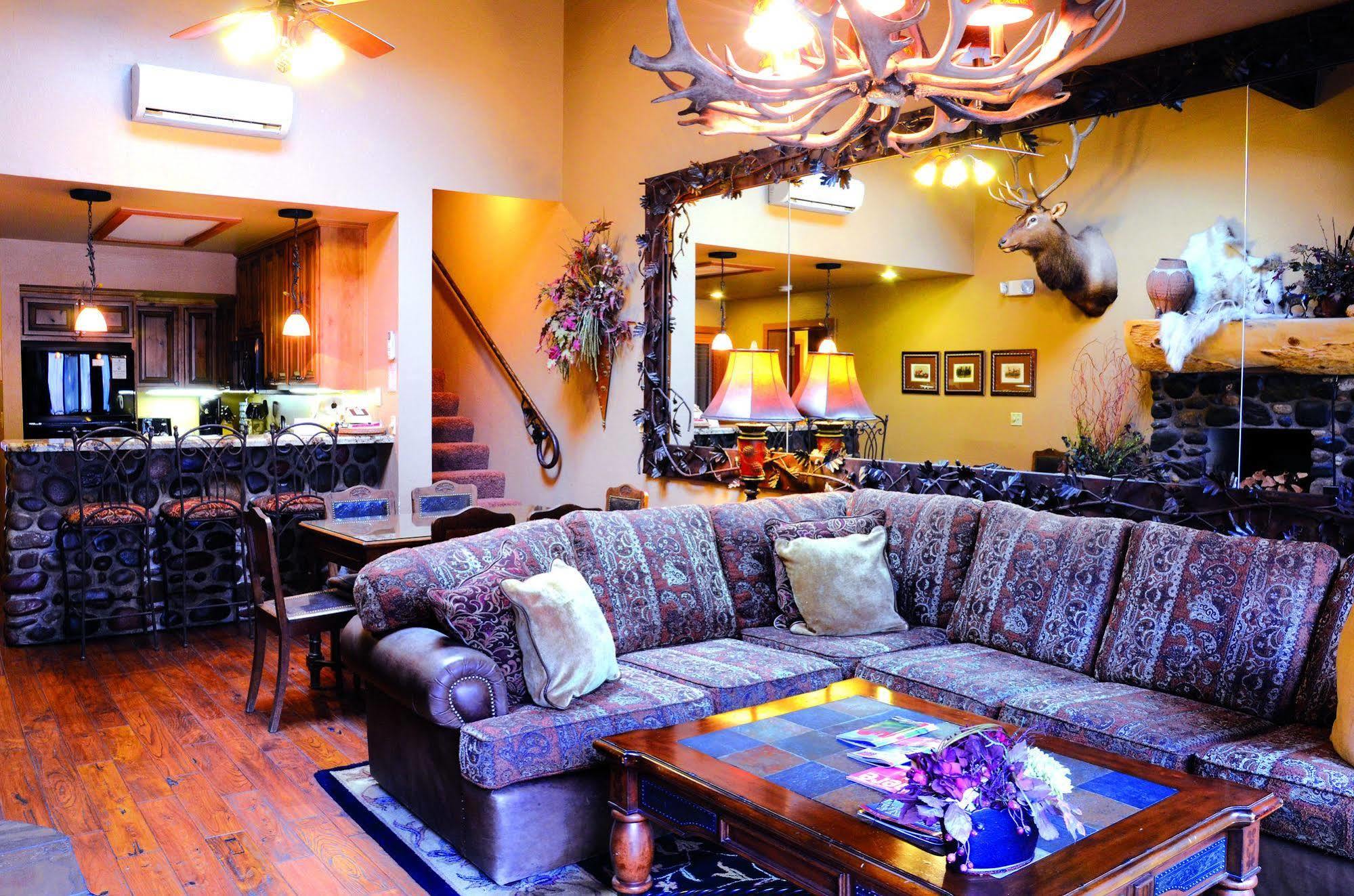 Junipine Resort